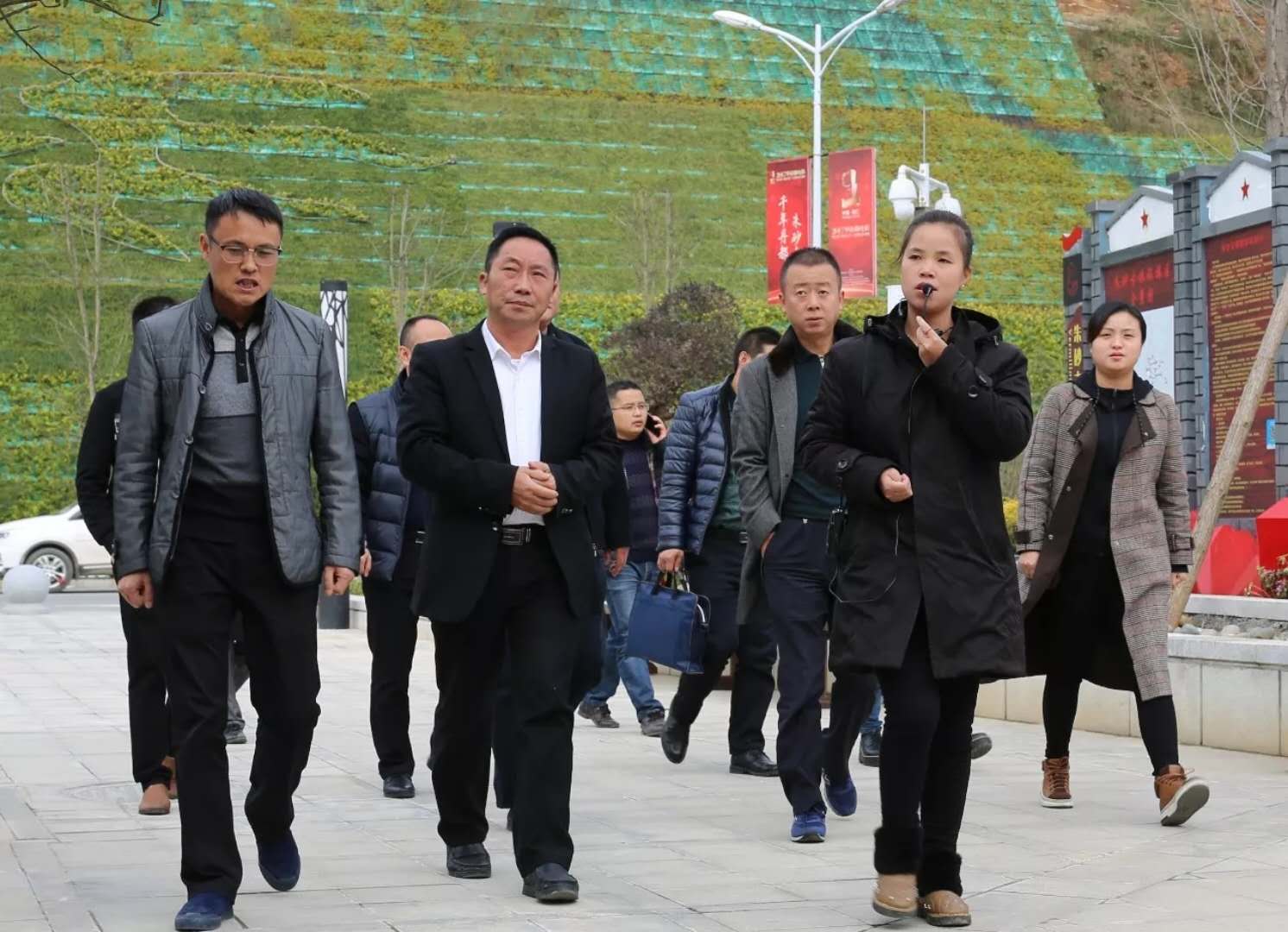 貴州省住建廳苗理會(huì)處長(zhǎng)一行到朱砂古鎮(zhèn)考評(píng)多彩貴州文明行動(dòng)相關(guān)...